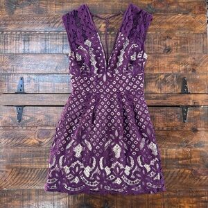 Free People One Million Lovers Plum Open Back Lace Overlay Mini Dress Size 0